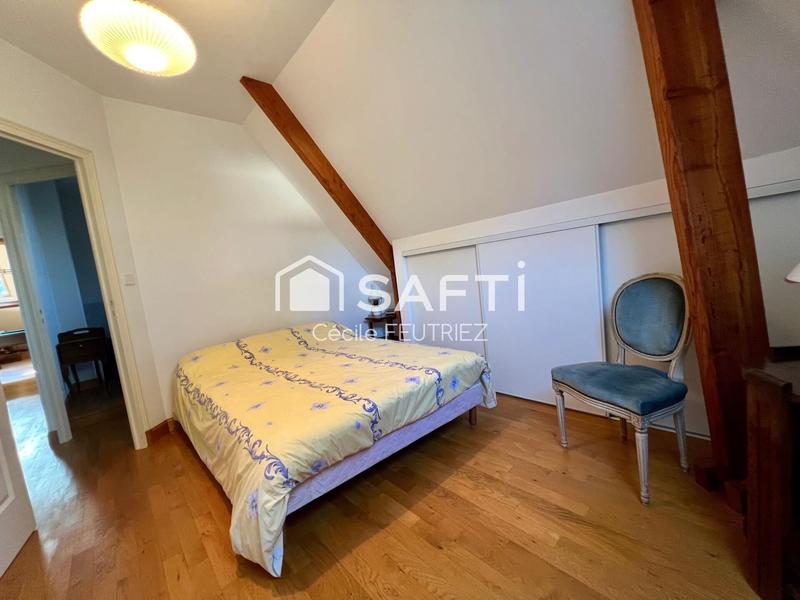 Maison - 231 m² - 6 pièces