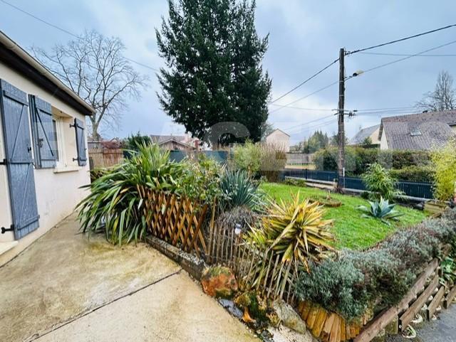 Maison - 106 m² - 4 pièces