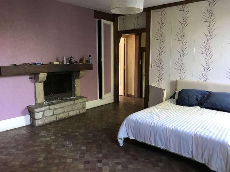 Maison - 176 m² - 8 pièces