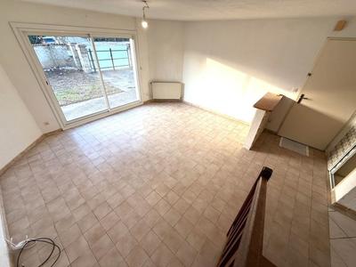 Maison - 82 m² - 4 pièces