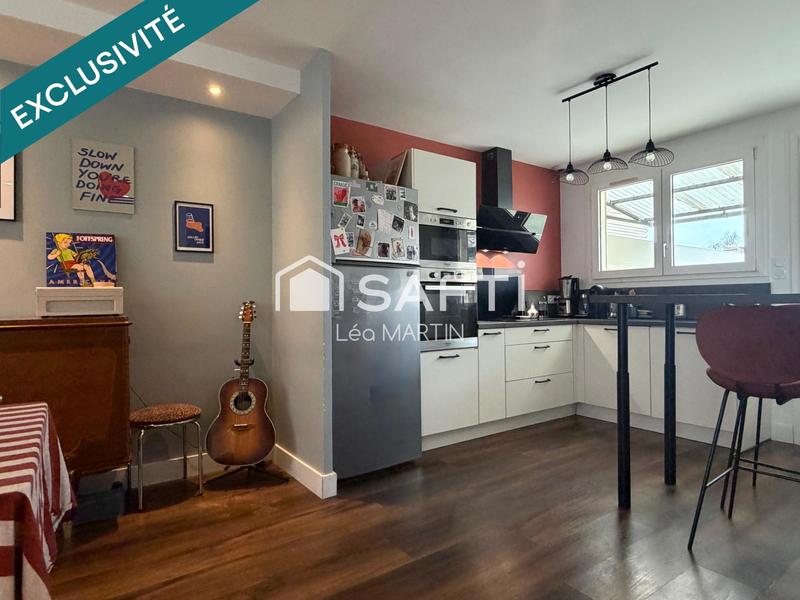 Maison - 96 m² - 5 pièces