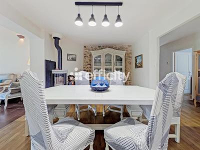 Maison - 150 m² - 7 pièces