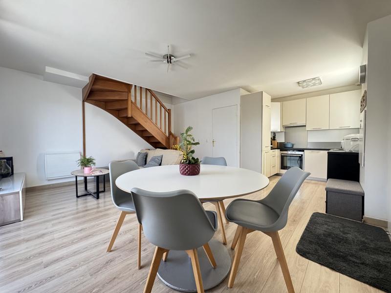 Maison - 76 m² - 4 pièces