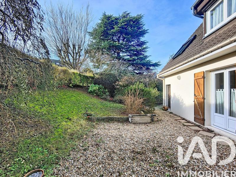 Maison - 102 m² - 5 pièces