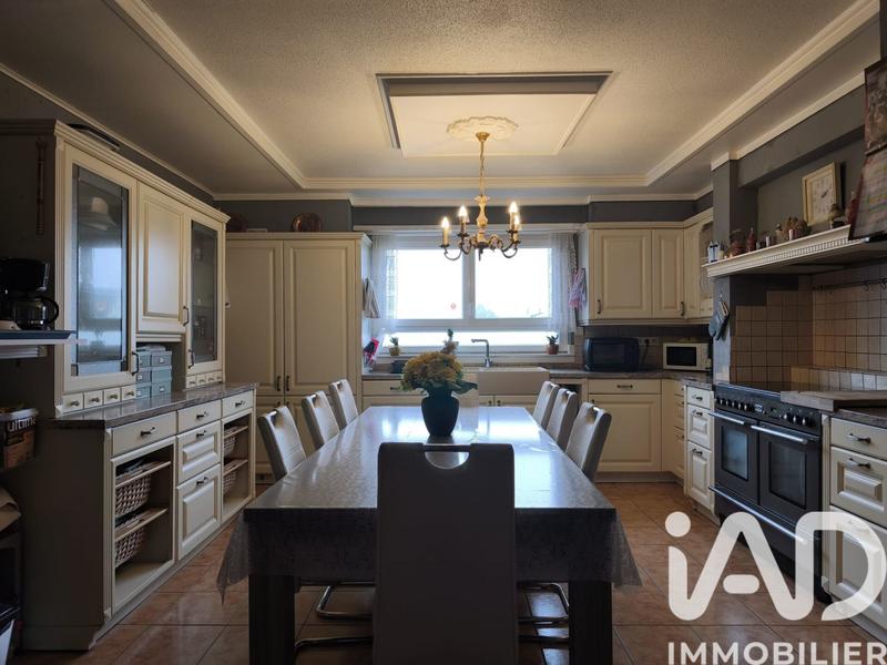 Maison de village - 296 m² - 12 pièces