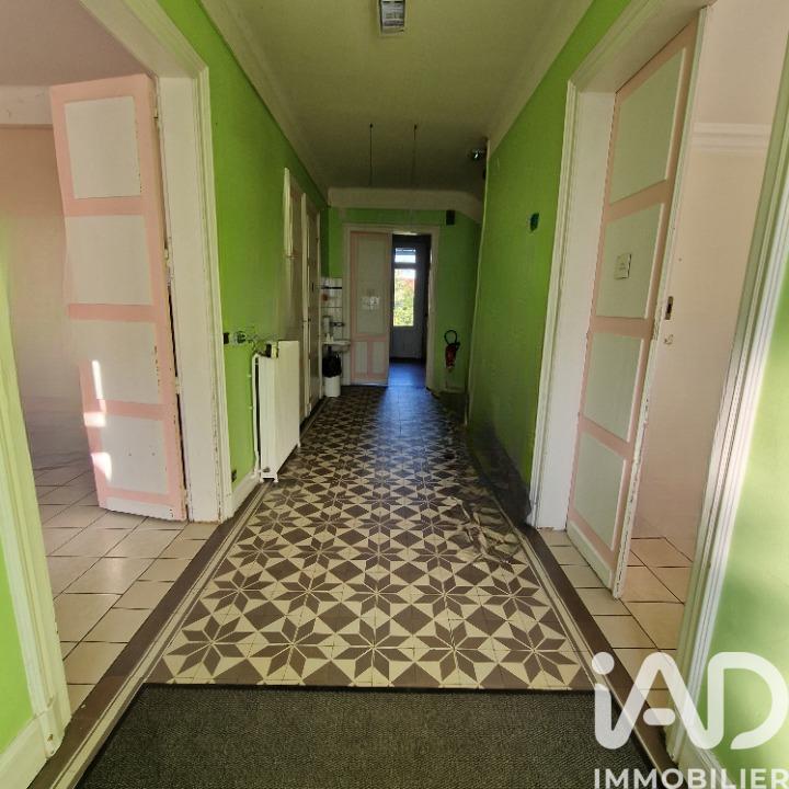 Maison - 440 m² - 14 pièces