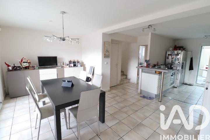 Maison - 145 m² - 6 pièces