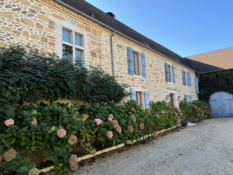 Maison - 175 m² - 6 pièces