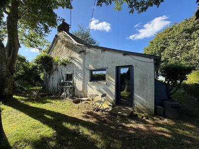 Maison en pierre - 205 m² - 8 pièces