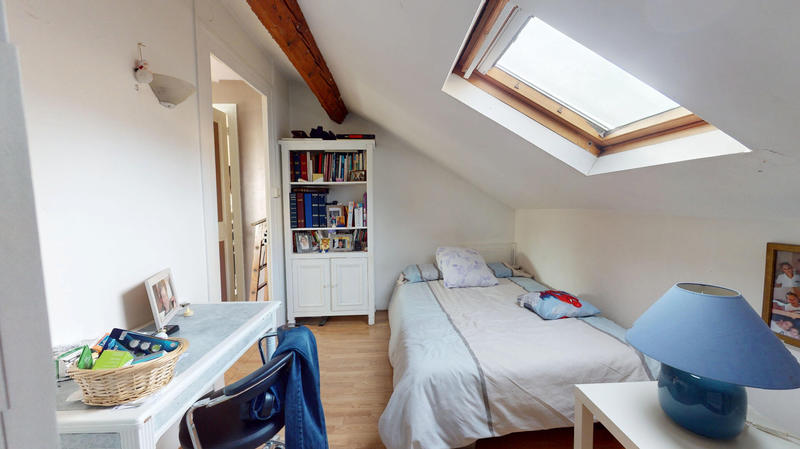 Maison - 140 m² - 5 pièces