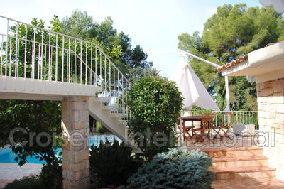 Villa - 260 m² - 6 pièces