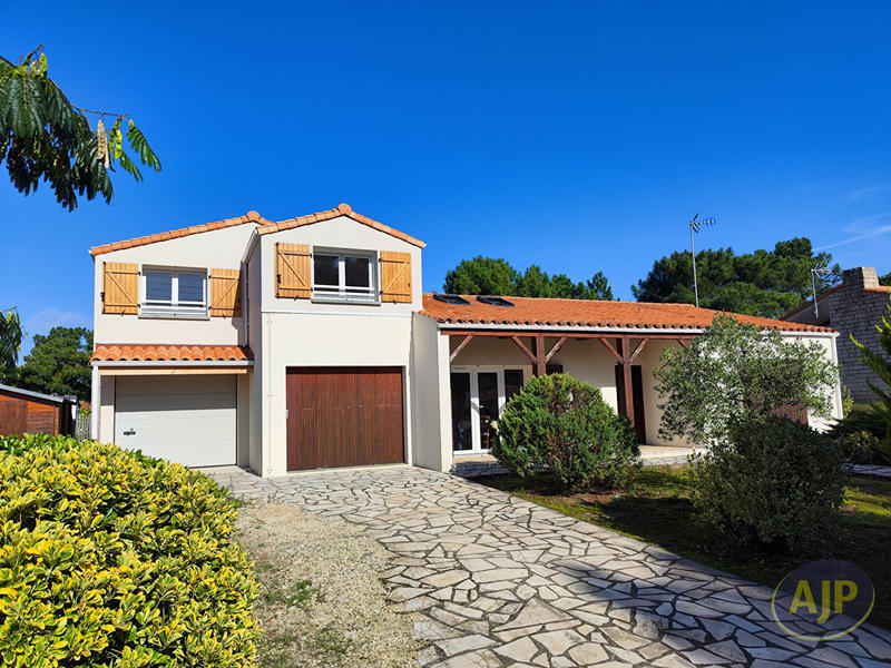 Maison - 126 m² - 7 pièces