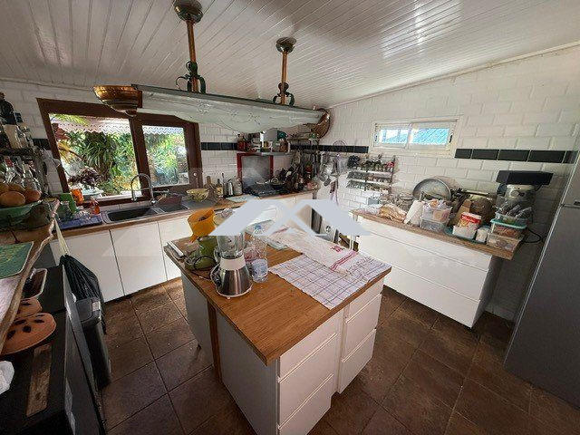 Maison contemporaine - 200 m² - 5 pièces