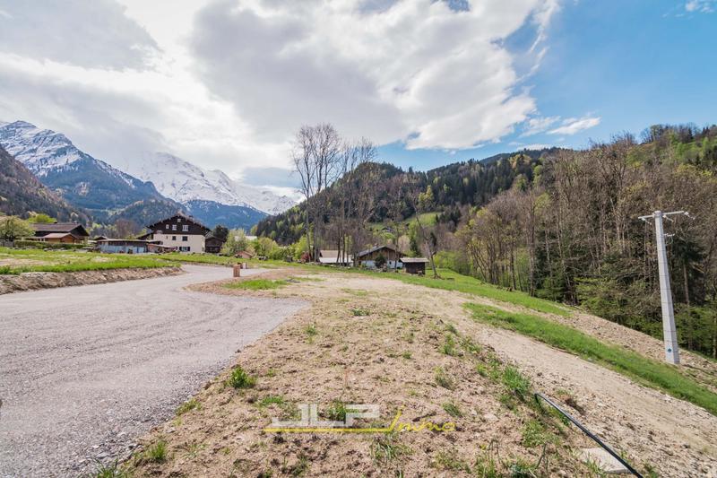 Terrain - 1 075 m²