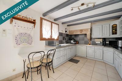 Maison - 214 m² - 5 pièces