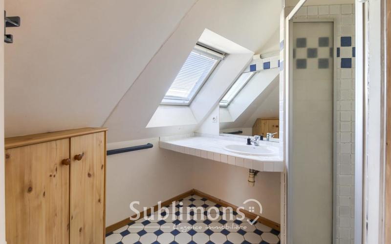 Maison - 135 m² - 7 pièces