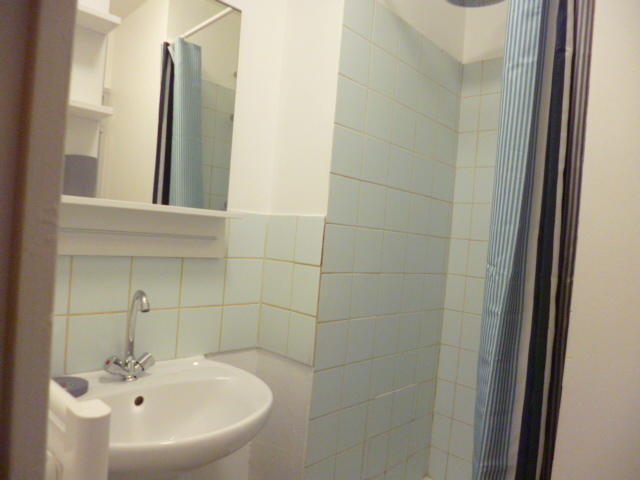 Studio - 24 m² - 1 pièce