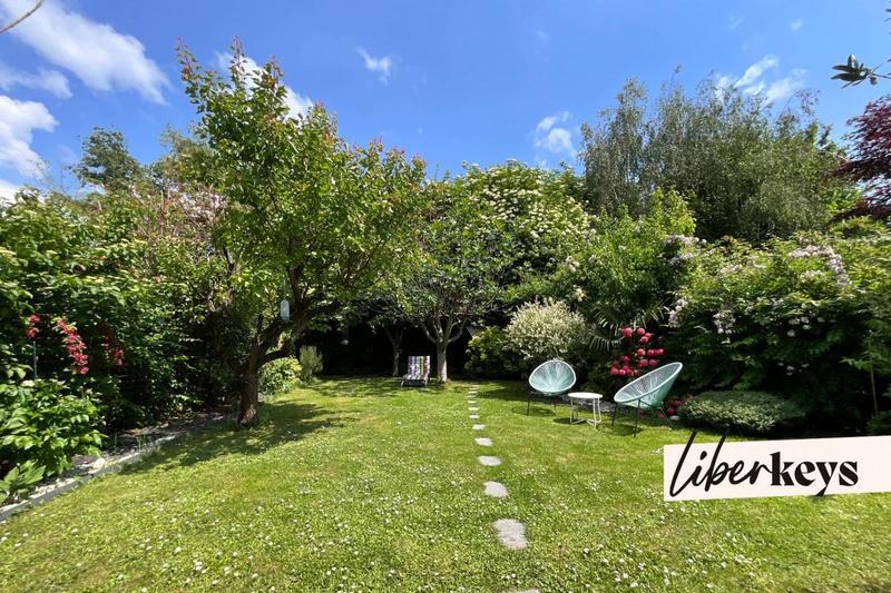 Maison - 161 m² - 6 pièces