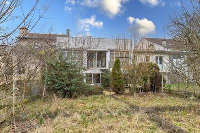 Maison - 160 m² - 4 pièces