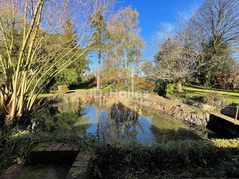 Maison - 136 m² - 5 pièces