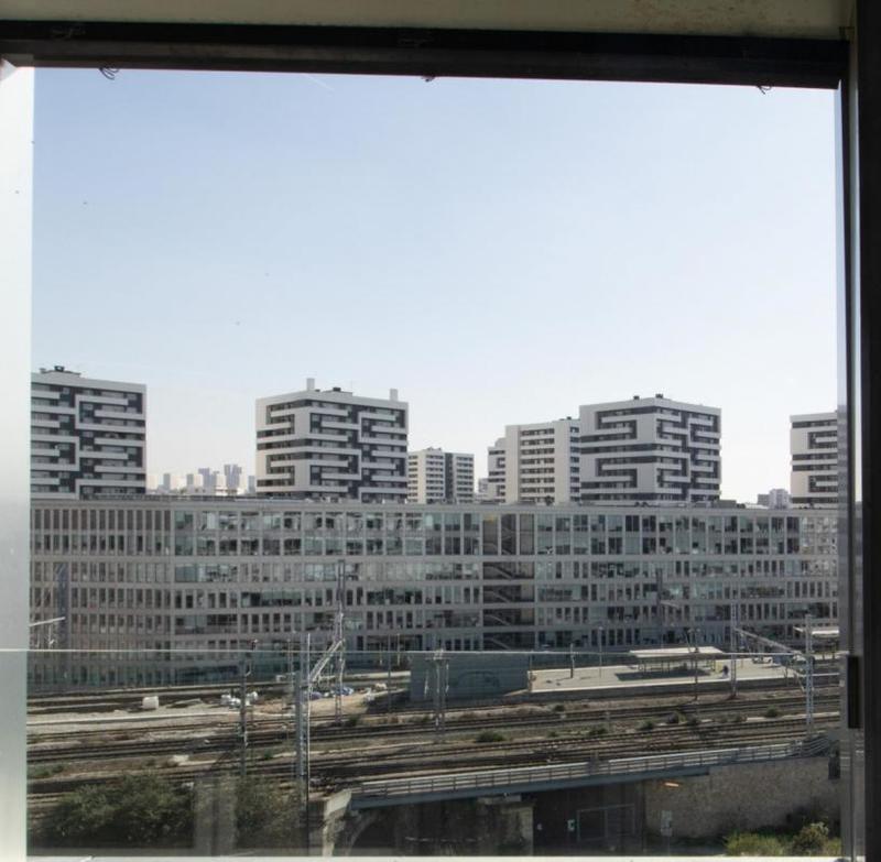 Chambre - 11 m² - 4 pièces