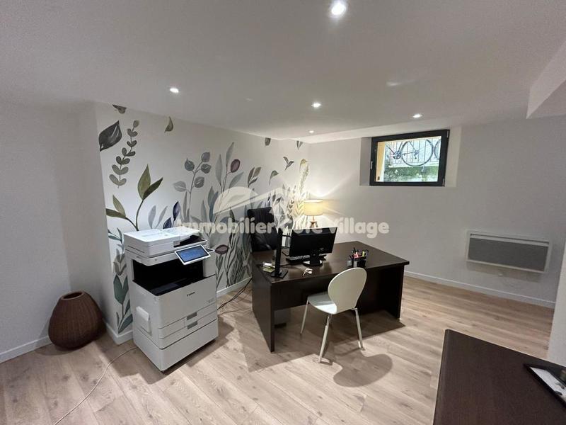 Local commercial - 73 m² - 2 pièces