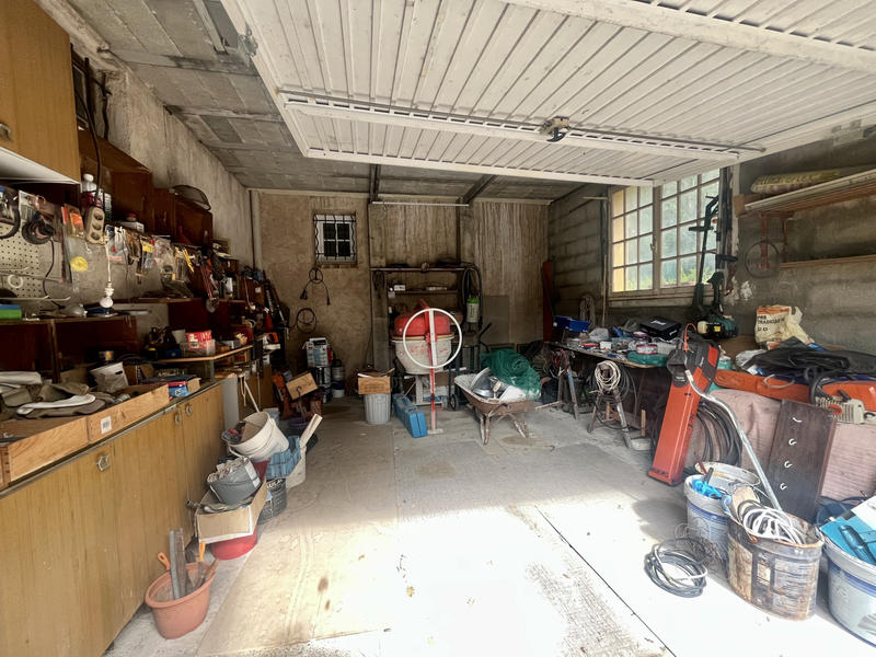 Villa - 221 m² - 6 pièces