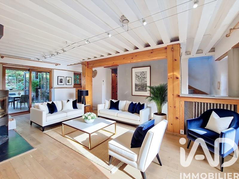 Maison - 191 m² - 6 pièces