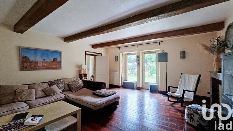 Maison - 277 m² - 10 pièces