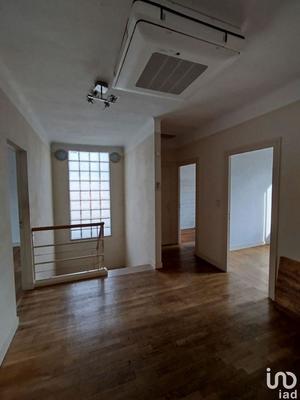 Bureau - 200 m² - 9 pièces