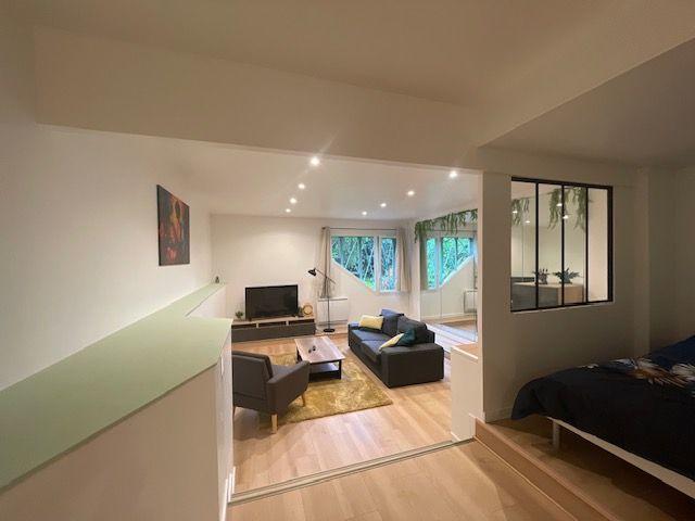 Loft - 49 m² - 2 pièces