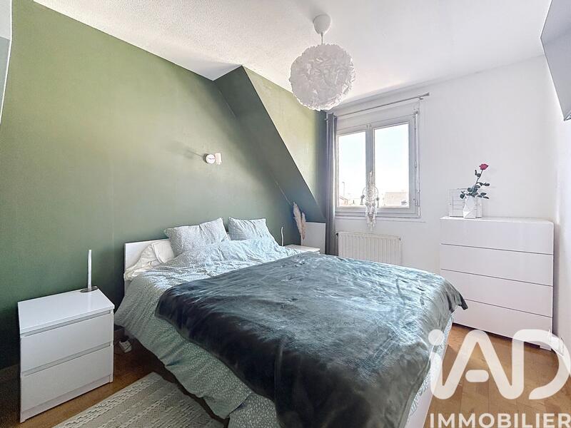 Maison - 84 m² - 4 pièces