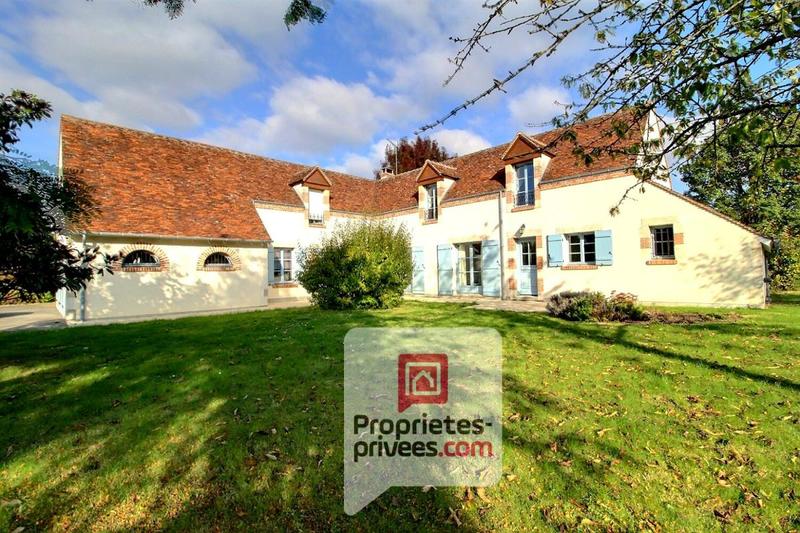 Maison - 202 m² - 6 pièces
