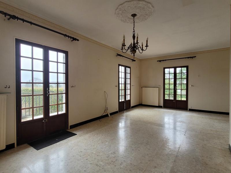 Maison - 99 m² - 5 pièces