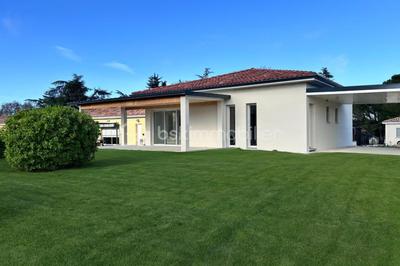 Villa - 91 m² - 4 pièces