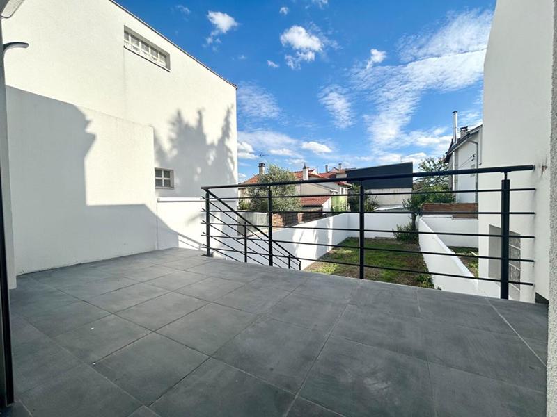 Maison - 79 m² - 4 pièces