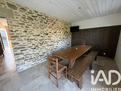 Maison - 105 m² - 4 pièces