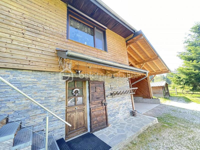 Châlet - 77 m² - 3 pièces