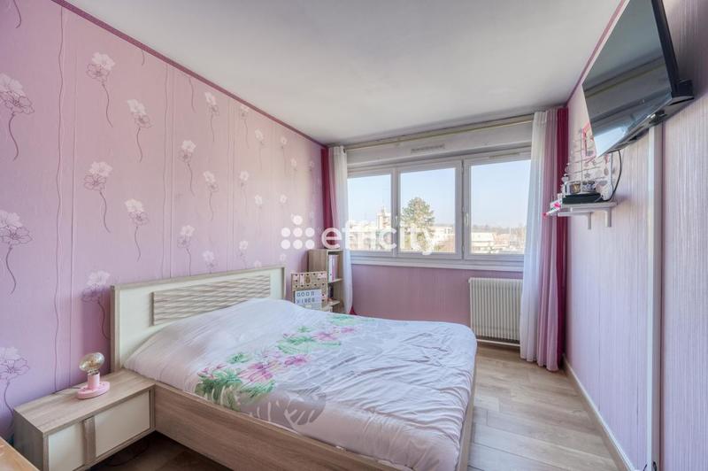 Appartement - 76 m² - 4 pièces