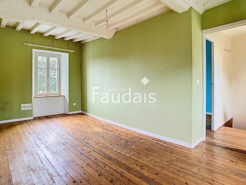 Maison - 184 m² - 7 pièces