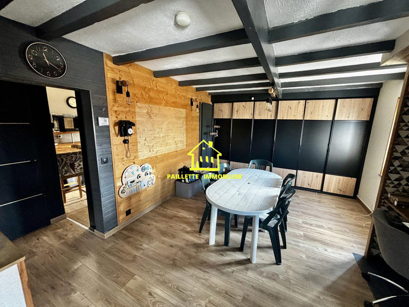 Maison - 114 m² - 7 pièces