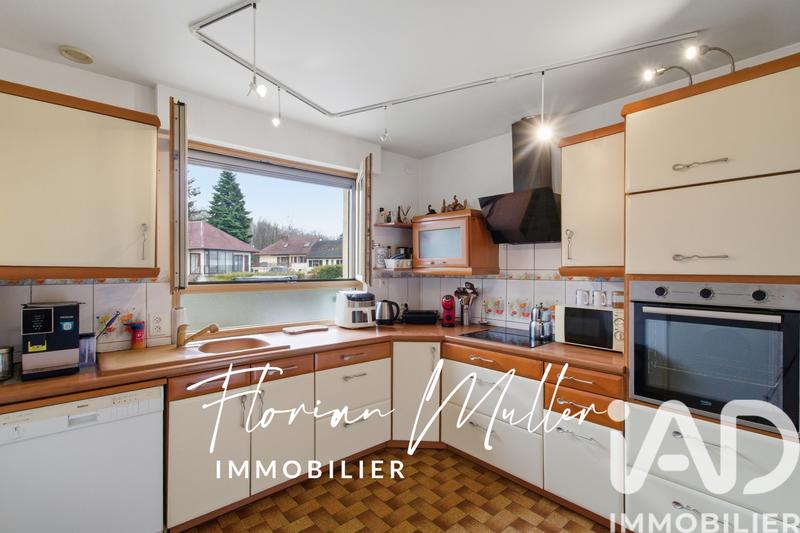 Maison - 140 m² - 6 pièces