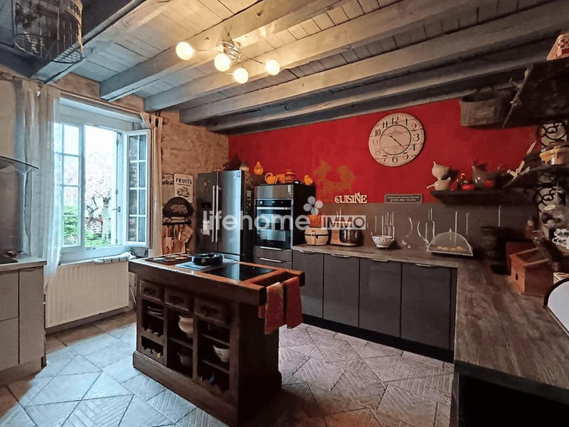 Maison - 200 m² - 6 pièces