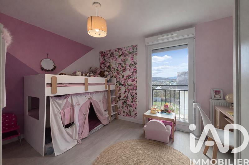 Maison - 93 m² - 4 pièces