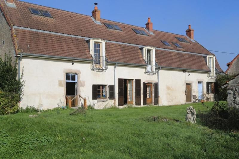 Corps de ferme - 225 m² - 4 pièces
