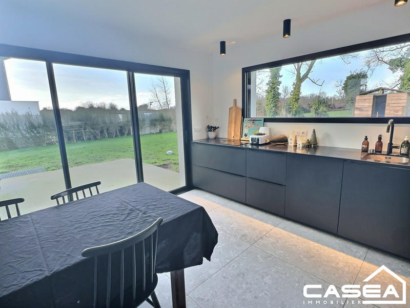 Maison - 117 m² - 6 pièces