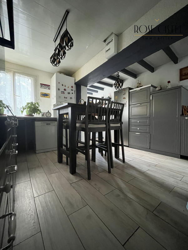 Maison ancienne - 131 m² - 6 pièces