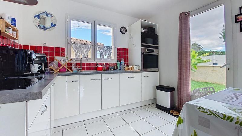 Maison - 88 m² - 4 pièces