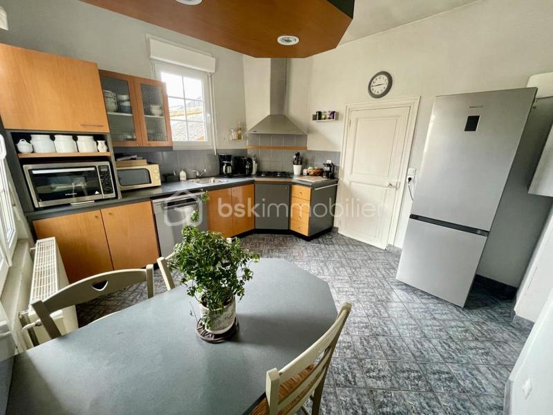 Maison de maîtres - 135 m² - 6 pièces