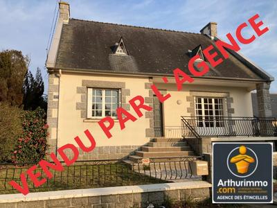 Maison - 92 m² - 5 pièces